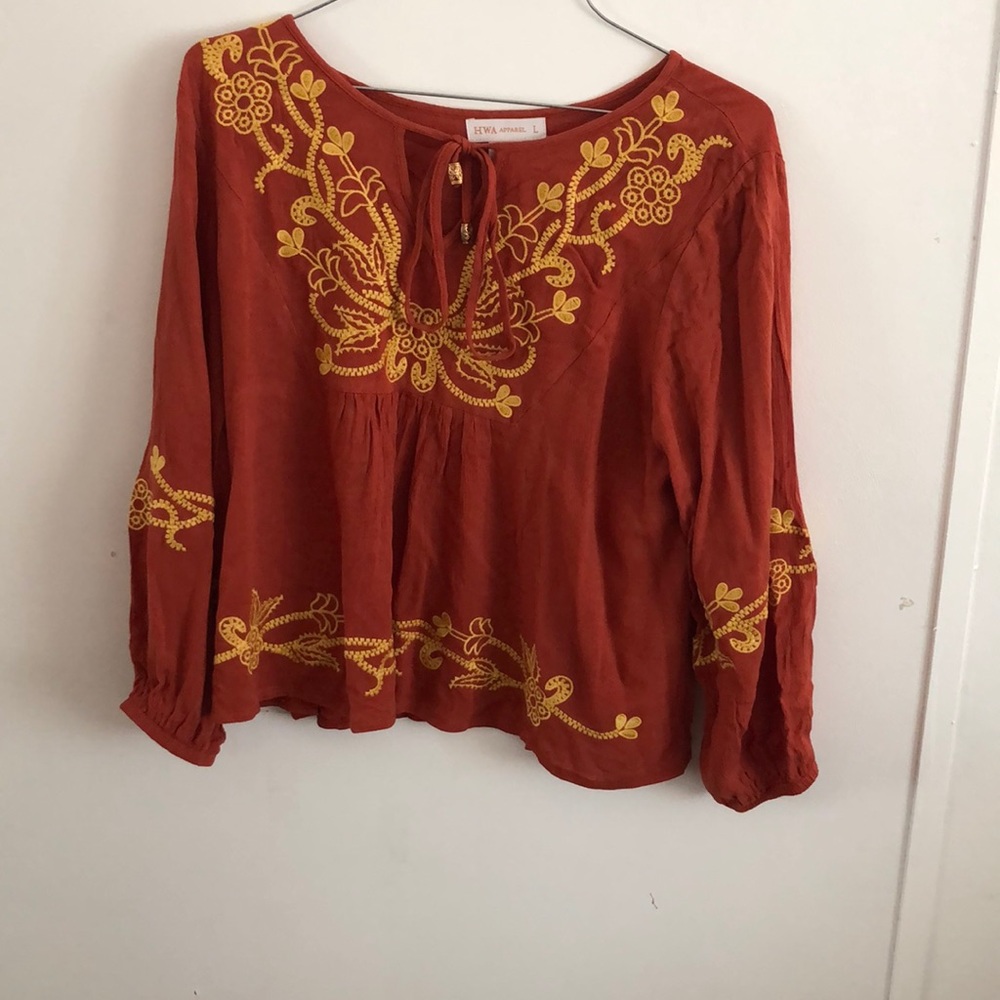 Burnt orange with yellow lace flowers